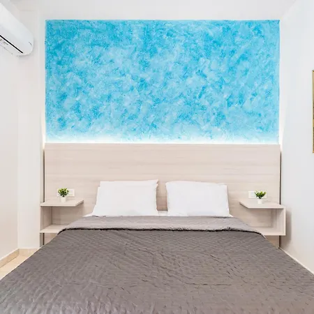 Azure Edge - Seafront View - Tigaki